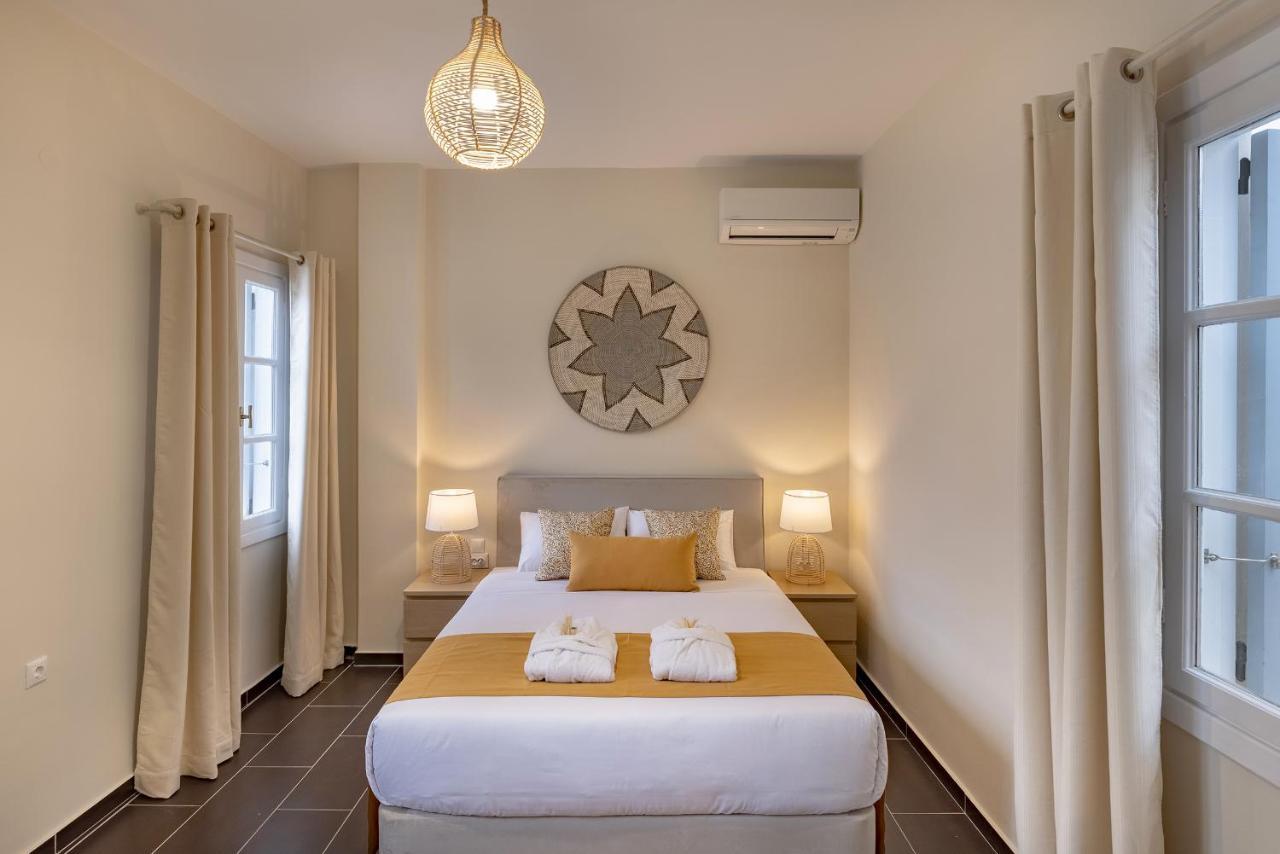Grammata Suites Ermoupoli Exterior photo